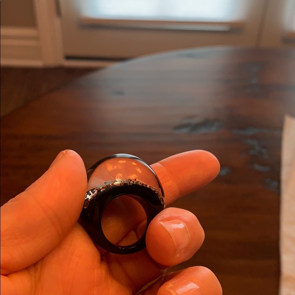LOUIS VUITTON fashion ring - Picture 2 of 4